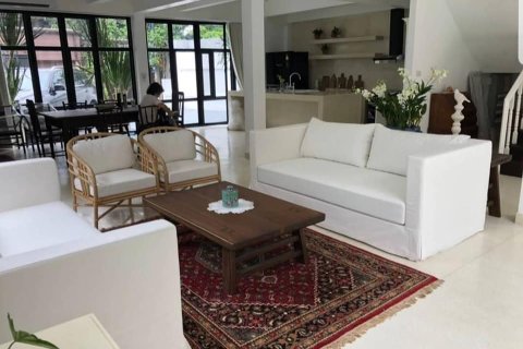 Condominio de 2 dormitorios en Bangkok, Tailandia № 157571 - foto 14