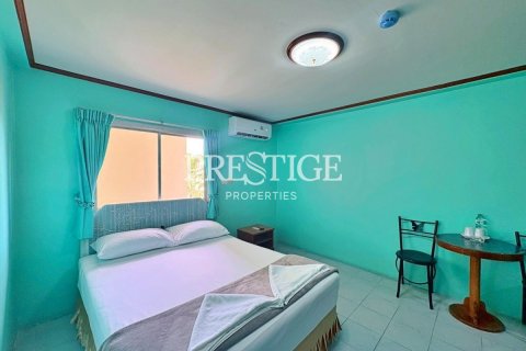 Propriété commerciale à Pattaya, Thaïlande 1500 m2 № 197703 - photo 13