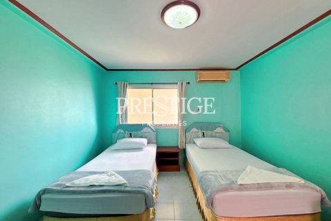 Propriété commerciale à Pattaya, Thaïlande 1500 m2 № 197703 - photo 20