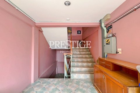Propriété commerciale à Pattaya, Thaïlande 1500 m2 № 197703 - photo 17