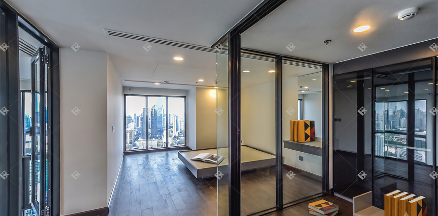 Condominio de 3 dormitorios en Bangkok, Tailandia № 209851