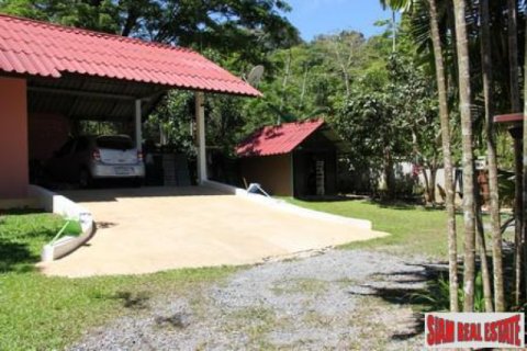 Casa de 3 dormitorios en Phuket, Tailandia № 202600 - foto 4
