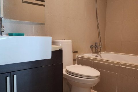 Estudio en el condominio en Khlong Toei, Bangkok, Tailandia № 147886 - foto 8