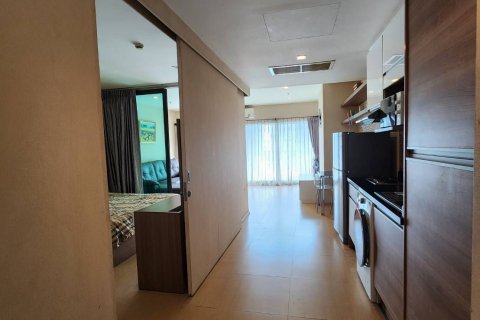 Estudio en el condominio en Khlong Toei, Bangkok, Tailandia № 147886 - foto 2