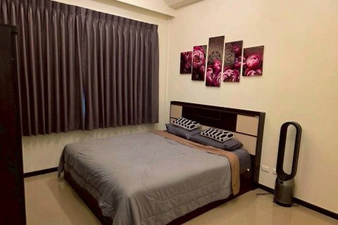 Chalet de 2 dormitorios en Pattaya, Tailandia № 202272 - foto 11