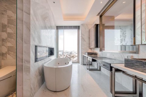 Condominio de 3 dormitorios en Bangkok, Tailandia № 209695 - foto 4