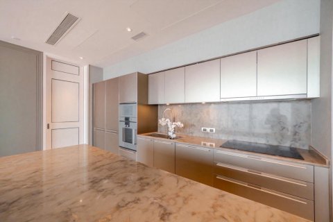 Condominio de 3 dormitorios en Bangkok, Tailandia № 209695 - foto 6