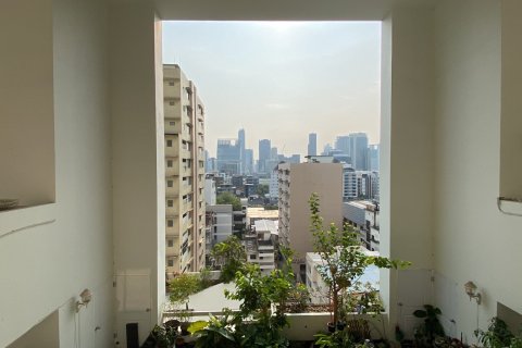 Condo in Khlong Toei, Bangkok, Thailand, 2 bedrooms № 200749 - photo 15