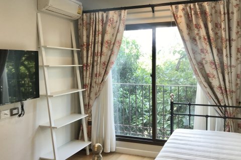 Condominio de 1 dormitorio en Watthana, Bangkok, Tailandia № 200744 - foto 3