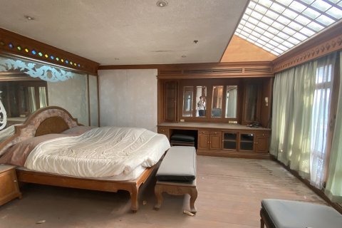 Condo in Khlong Toei, Bangkok, Thailand, 2 bedrooms № 200748 - photo 6