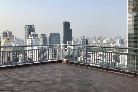 Eigentumswohnung in Watthana, Bangkok, Thailand, 3 Schlafzimmer № 200745 - Foto 2