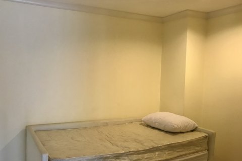 Eigentumswohnung in Watthana, Bangkok, Thailand, 3 Schlafzimmer № 200745 - Foto 7
