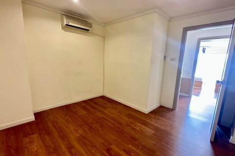 Eigentumswohnung in Watthana, Bangkok, Thailand, 3 Schlafzimmer № 200745 - Foto 21