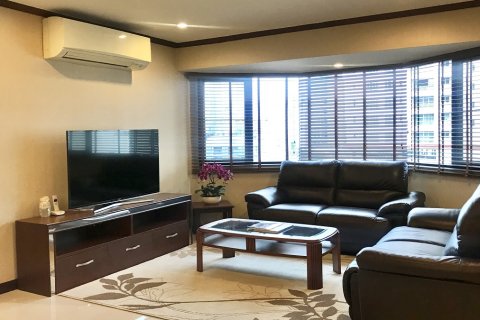 Eigentumswohnung in Watthana, Bangkok, Thailand, 3 Schlafzimmer № 200747 - Foto 9