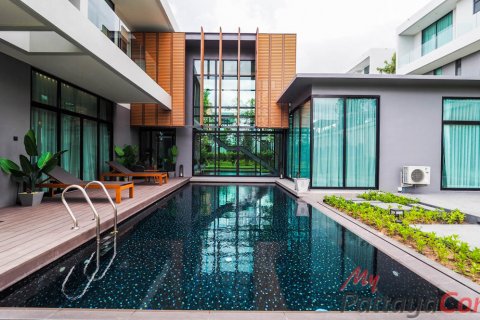 House in Bang Lamung, Thailand 3 bedrooms № 32375 - photo 13