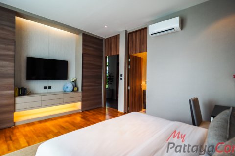 House in Bang Lamung, Thailand 3 bedrooms № 32375 - photo 20