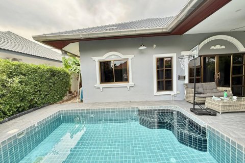 Casa de 3 dormitorios en Pattaya, Tailandia № 155641 - foto 6