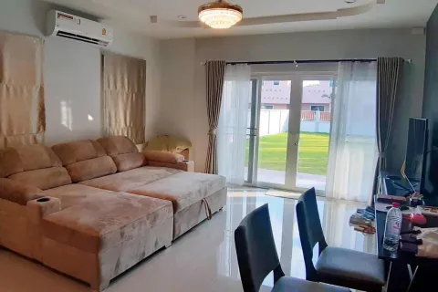 Haus in Pattaya, Thailand 3 Schlafzimmer № 155642 - Foto 13
