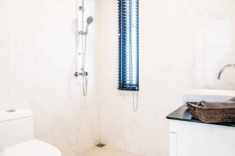 Chalet de 2 dormitorios en Hua Hin, Tailandia № 153815 - foto 9