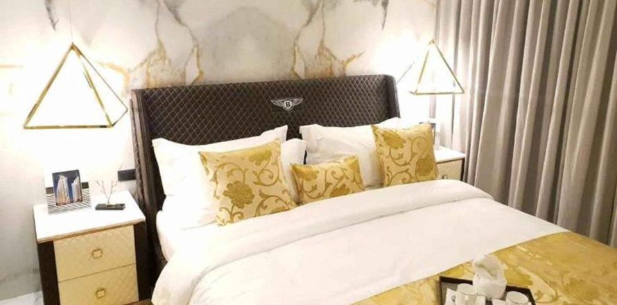 Apartamento de 2 dormitorios en Resell Grand Solair, Pattaya, Tailandia № 171325