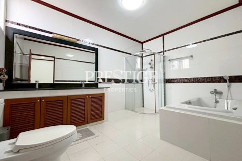 บ้านในพัทยา, ประเทศไทย 5 ห้องนอน № 198004 - รูปถ่าย 16