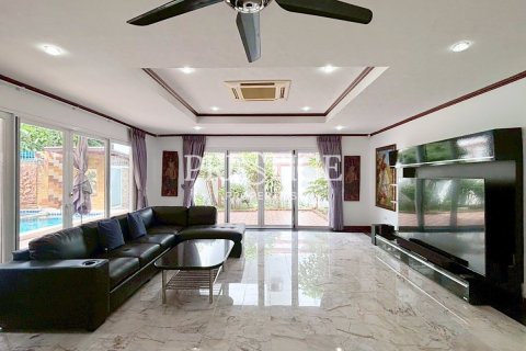 บ้านในพัทยา, ประเทศไทย 5 ห้องนอน № 198004 - รูปถ่าย 5
