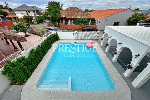 House in Pattaya, Thailand 5 bedrooms № 198002 - photo 28