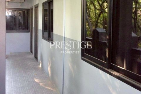 Propriété commerciale à Pattaya, Thaïlande 1000 m2 № 197999 - photo 13