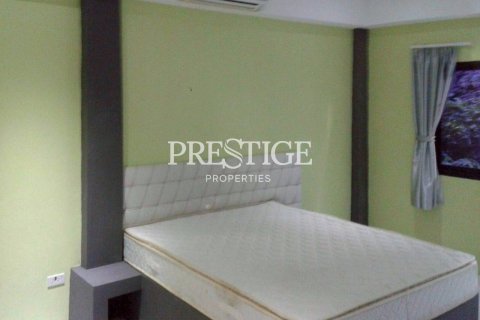 Propriété commerciale à Pattaya, Thaïlande 1000 m2 № 197999 - photo 5