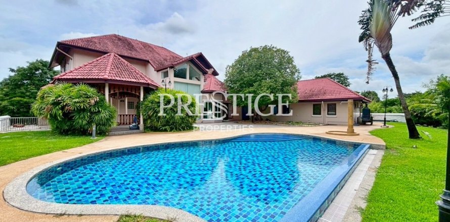 Casa de 5 dormitorios en Rayong, Tailandia № 198003