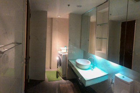 Condominio de 1 dormitorio en Bangkok, Tailandia № 65861 - foto 11