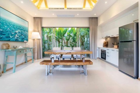 Chalet de 3 dormitorios en Phuket, Tailandia № 165945 - foto 5