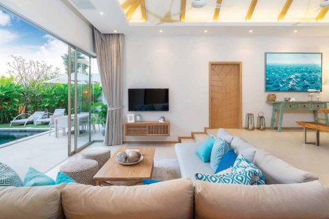 Chalet de 3 dormitorios en Phuket, Tailandia № 165946 - foto 4