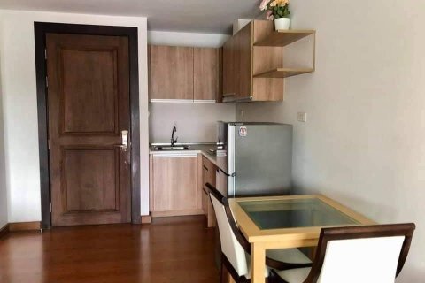 Studio in the Condo in Khlong Toei, Bangkok, Thailand  № 150204
