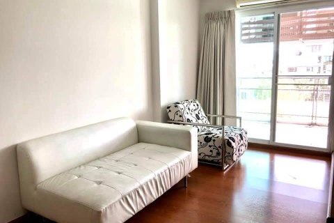 Estudio en el condominio en Khlong Toei, Bangkok, Tailandia № 150204 - foto 3