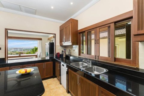 Chalet de 6 dormitorios en Phuket, Tailandia № 155286 - foto 8