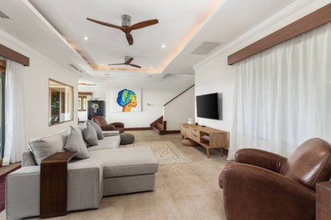 Chalet de 6 dormitorios en Phuket, Tailandia № 155286 - foto 5