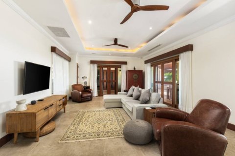 Chalet de 6 dormitorios en Phuket, Tailandia № 155286 - foto 3