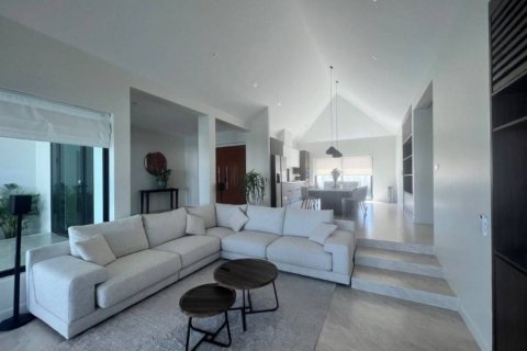Chalet de 3 dormitorios en Pran Buri, Tailandia № 155285 - foto 2