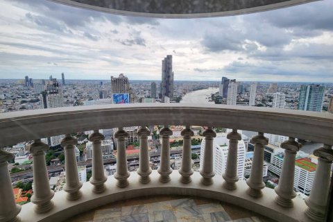 Estudio en el condominio en Bang Rak, Bangkok, Tailandia № 139019 - foto 11