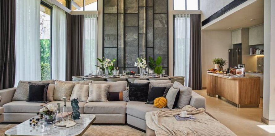 Haus in Pattaya, Thailand 4 Schlafzimmer № 134533