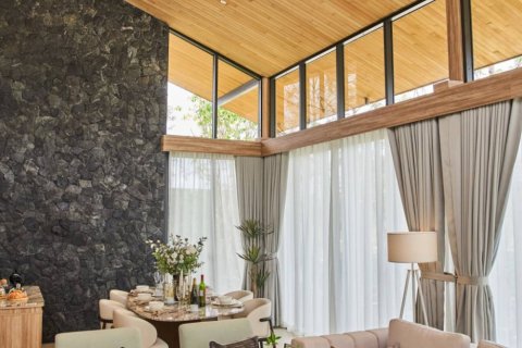 Casa de 4 dormitorios en Pattaya, Tailandia № 134532 - foto 9