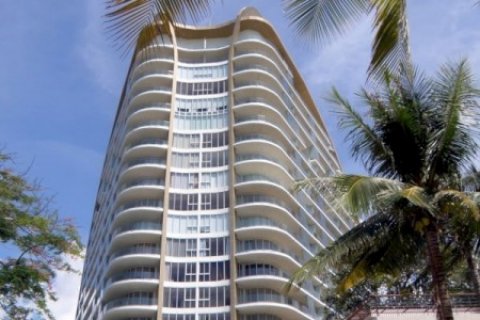 Condominio de 2 dormitorios en Pattaya, Tailandia № 8652 - foto 4