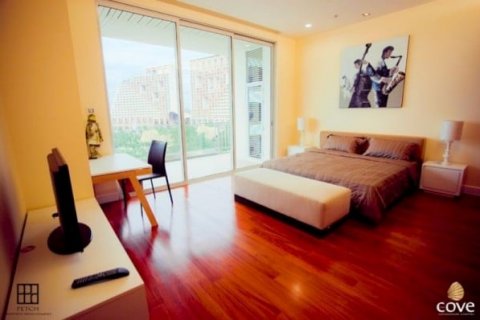 Condominio de 2 dormitorios en Pattaya, Tailandia № 8652 - foto 11