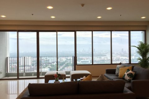 Eigentumswohnung in Bangkok, Thailand, 4 Schlafzimmer  № 144054 - Foto 2