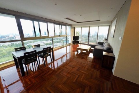 Condo in Bangkok, Thailand, 2 bedrooms № 144050 - photo 5