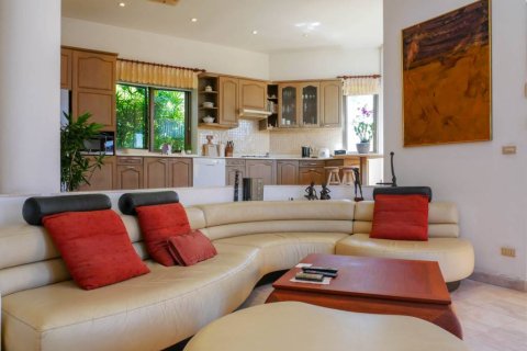 Casa de 3 dormitorios en Phuket, Tailandia № 156768 - foto 8