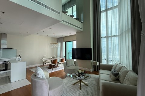 Condo in Watthana, Bangkok, Thailand, 3 bedrooms № 201305 - photo 4