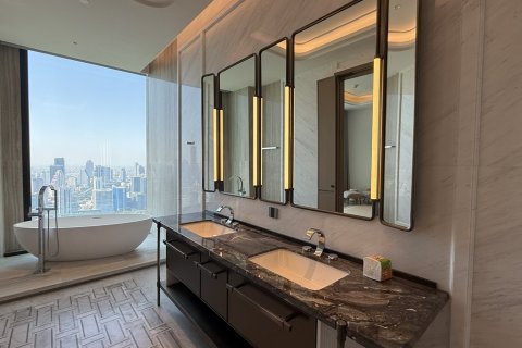 Condo à Sathon, Bangkok, Thaïlande, 3 chambres № 201304 - photo 4