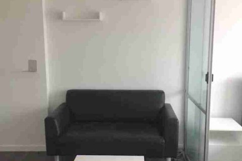 Condominio de 1 dormitorio en Bangkok, Tailandia № 208712 - foto 6